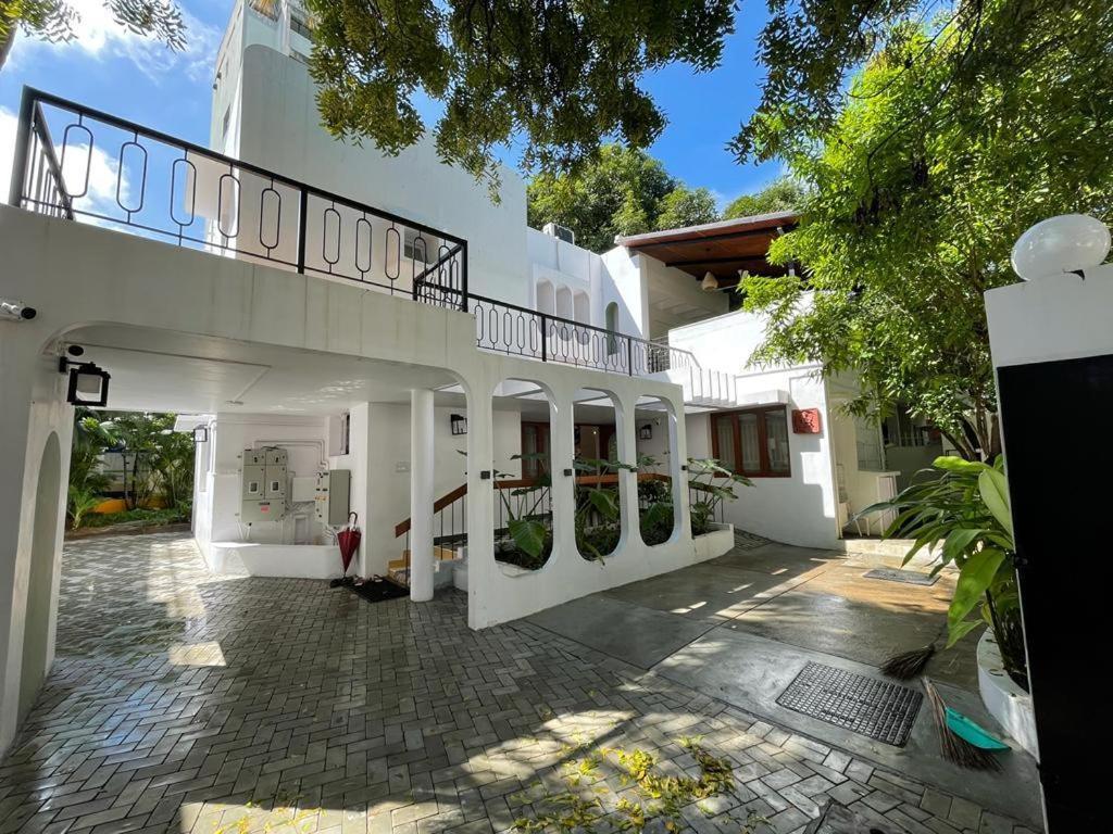 Hanu Reddy Residences - Nawab Habibullah Avenue Τσενάι Εξωτερικό φωτογραφία