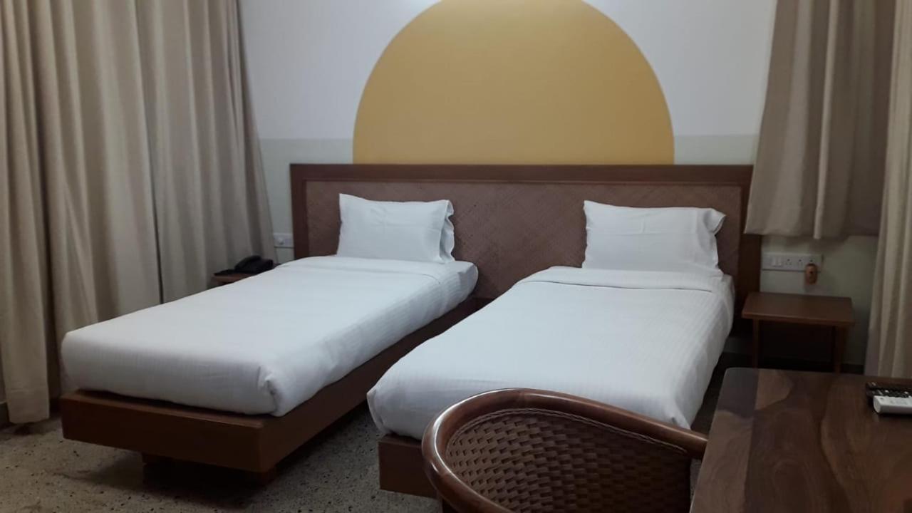 Hanu Reddy Residences - Nawab Habibullah Avenue Τσενάι Εξωτερικό φωτογραφία