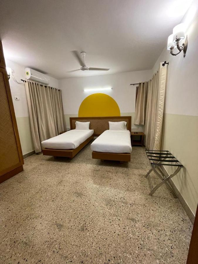 Hanu Reddy Residences - Nawab Habibullah Avenue Τσενάι Εξωτερικό φωτογραφία